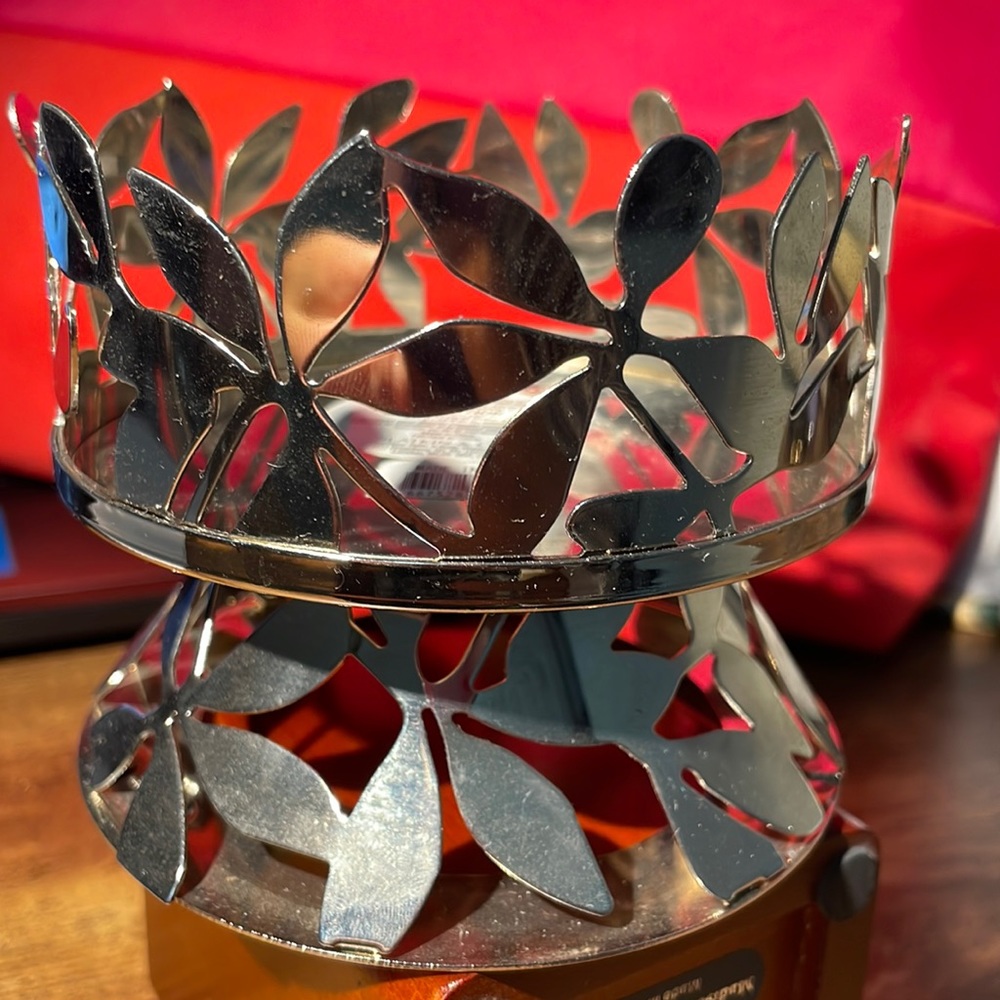 Slatkin and Co candle holder